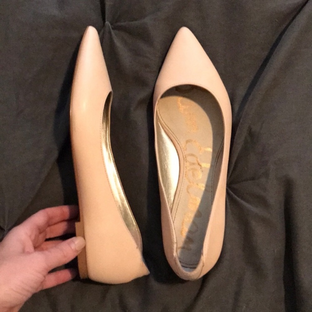 Sam Edelman nude flats